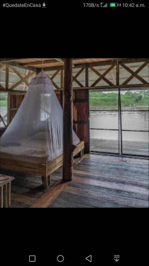 Cabana Flotante Kurupira 레티시아 외부 사진