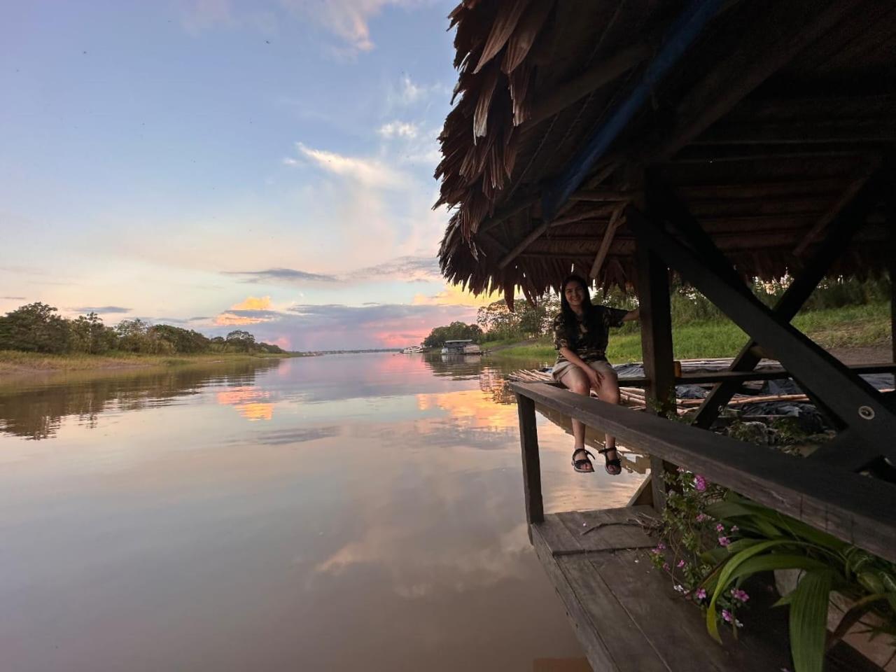 Cabana Flotante Kurupira 레티시아 외부 사진