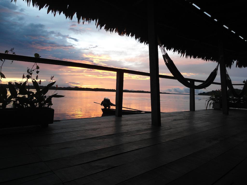 Cabana Flotante Kurupira 레티시아 외부 사진